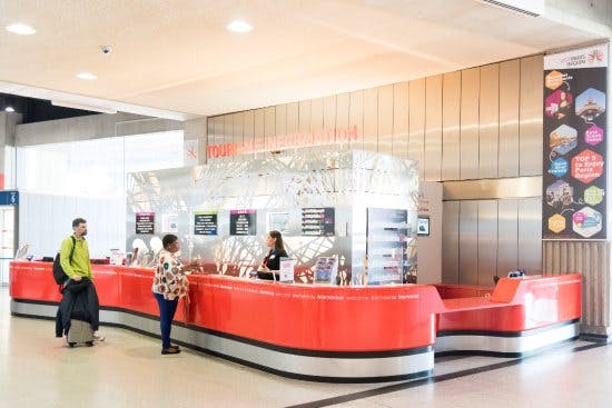 tourist information desk terminal 1 CDG